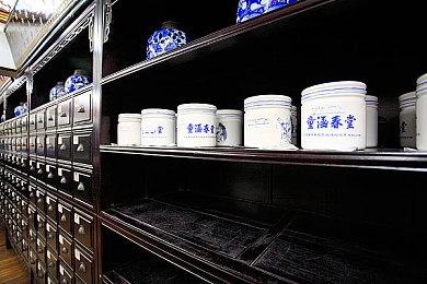 双人益智冒险新游《不同的冬天》系统更新调价 8月10日发售